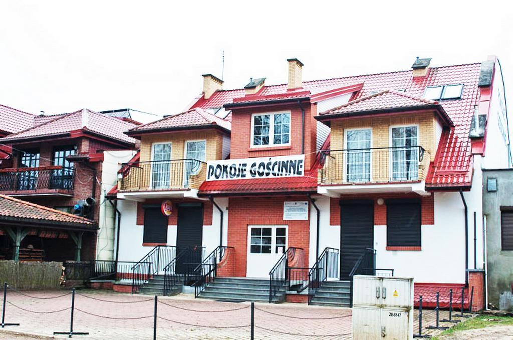Pokoje Goscinne Ruciane-Nida Esterno foto